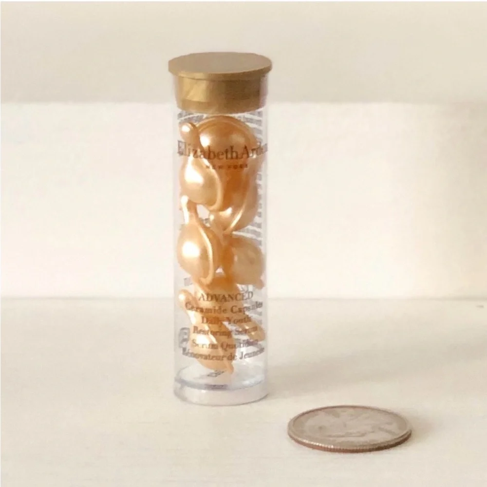 Elizabeth Arden Ceramide Serum Capsules‎ NEW